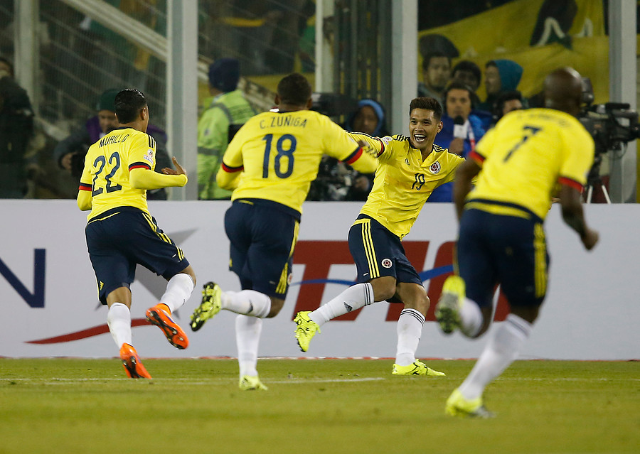 Colombia golpea a Brasil en el Monumental